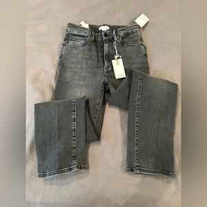 BNWT Good American Always Fits slim straight